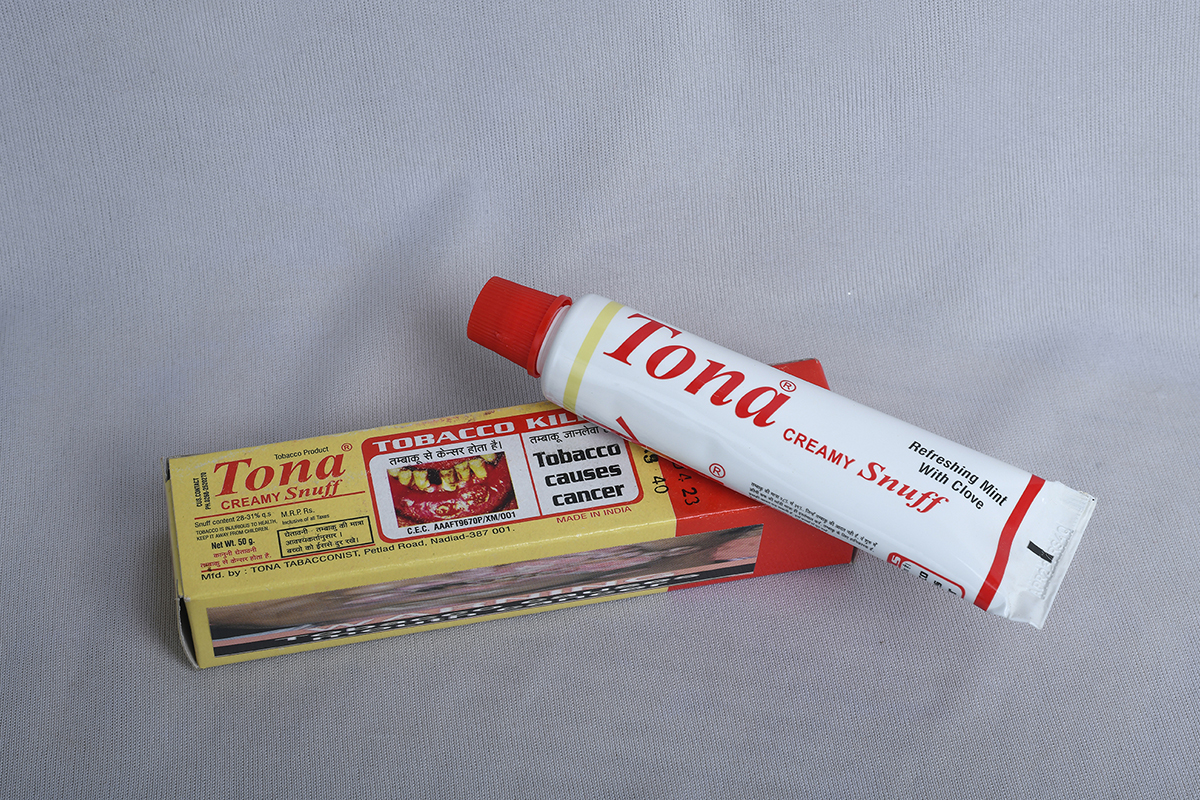 Creamy Snuff Toothpaste in India